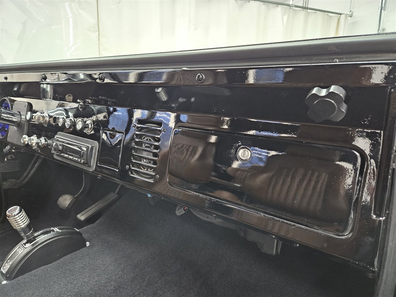 1969 Ford Bronco   - Photo 26 - Spring City, PA 19475