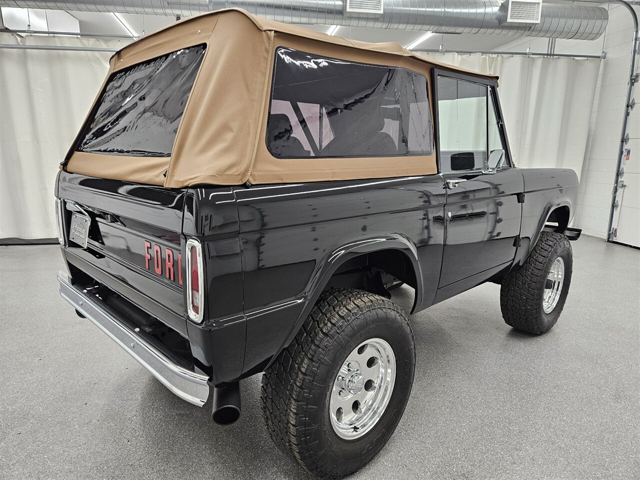 1969 Ford Bronco   - Photo 54 - Spring City, PA 19475