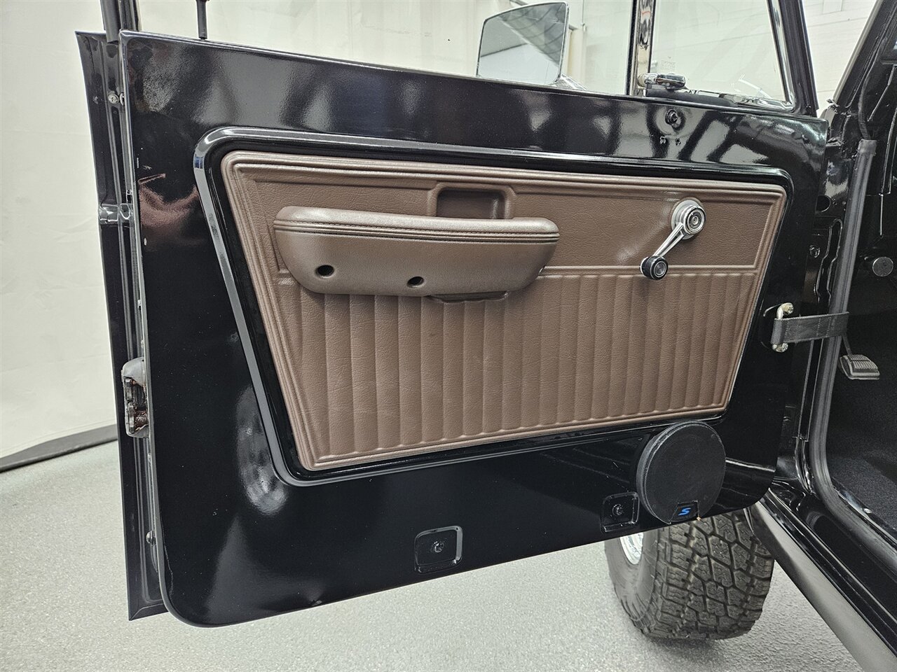 1969 Ford Bronco   - Photo 23 - Spring City, PA 19475