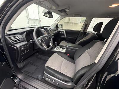 2021 Toyota 4Runner SR5   - Photo 9 - Spring City, PA 19475