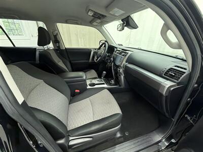 2021 Toyota 4Runner SR5   - Photo 12 - Spring City, PA 19475