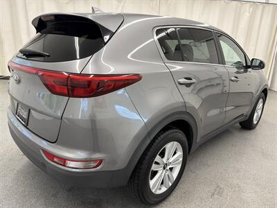2018 Kia Sportage LX - Photo 5 - Spring City, PA 19475