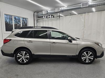 2019 Subaru Outback 2.5i Limited   - Photo 4 - Spring City, PA 19475