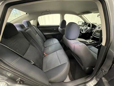 2016 Nissan Altima 2.5 S   - Photo 14 - Spring City, PA 19475