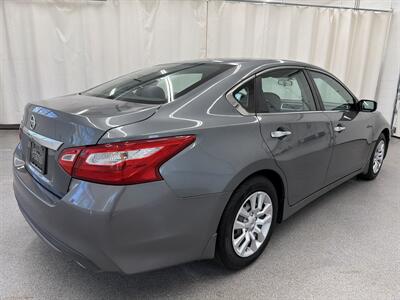 2016 Nissan Altima 2.5 S   - Photo 5 - Spring City, PA 19475