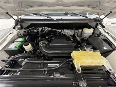 2015 Nissan NV 2500 HD SL   - Photo 9 - Spring City, PA 19475