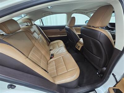 2017 Lexus ES 350   - Photo 13 - Spring City, PA 19475