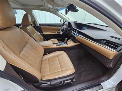 2017 Lexus ES 350   - Photo 12 - Spring City, PA 19475