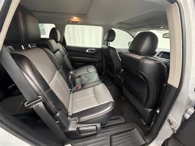 2020 Nissan Pathfinder SL - Photo 14 - Spring City, PA 19475