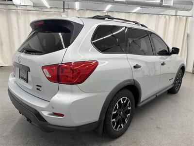 2020 Nissan Pathfinder SL - Photo 5 - Spring City, PA 19475