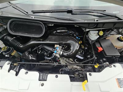 2018 Ford Transit 150 XLT   - Photo 8 - Spring City, PA 19475