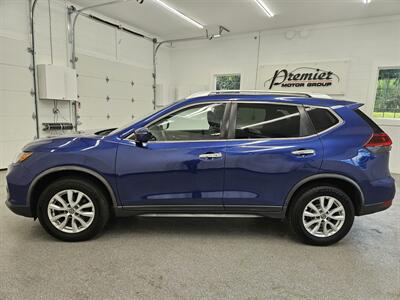 2020 Nissan Rogue SV   - Photo 8 - Spring City, PA 19475