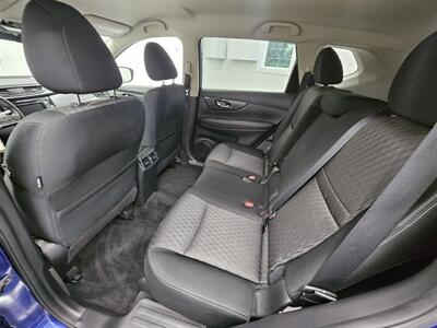 2020 Nissan Rogue SV   - Photo 12 - Spring City, PA 19475