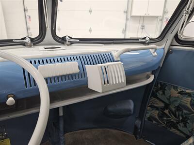 1961 Volkswagen Bus/Vanagon Kombi Re-creation   - Photo 13 - Spring City, PA 19475
