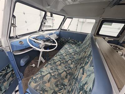 1961 Volkswagen Bus/Vanagon Kombi Re-creation   - Photo 9 - Spring City, PA 19475