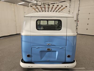 1961 Volkswagen Bus/Vanagon Kombi Re-creation   - Photo 6 - Spring City, PA 19475