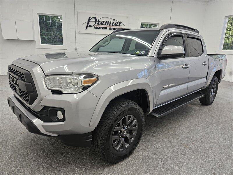 2020 Toyota Tacoma SR5 V6  