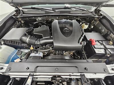 2020 Toyota Tacoma SR5 V6   - Photo 9 - Spring City, PA 19475