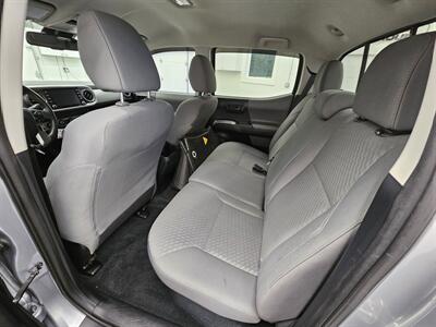 2020 Toyota Tacoma SR5 V6   - Photo 12 - Spring City, PA 19475