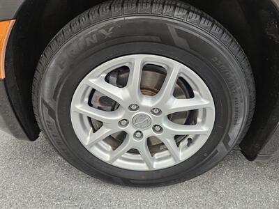 2017 Chrysler Pacifica Touring   - Photo 17 - Spring City, PA 19475