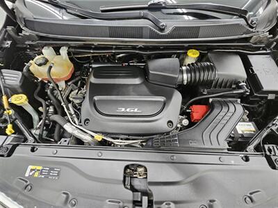 2017 Chrysler Pacifica Touring   - Photo 9 - Spring City, PA 19475