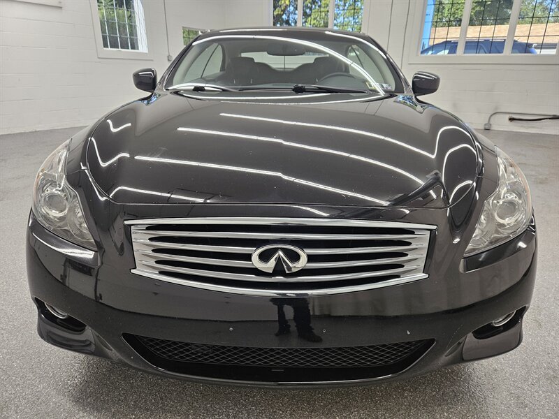 2014 INFINITI Q60 Convertible  