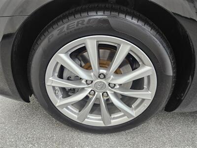 2014 INFINITI Q60 Convertible   - Photo 15 - Spring City, PA 19475