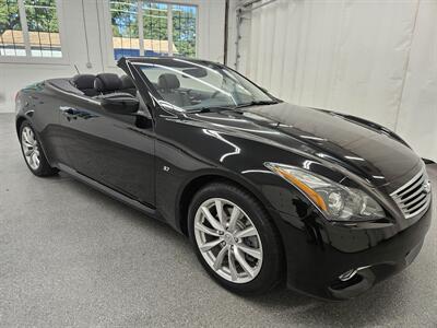 2014 INFINITI Q60 Convertible   - Photo 18 - Spring City, PA 19475