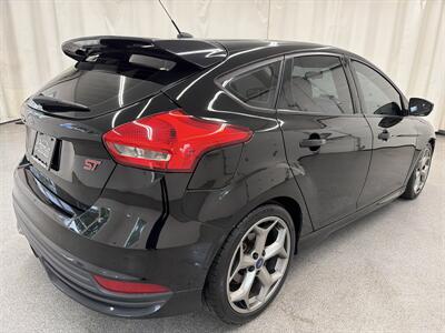 2018 Ford Focus ST - Photo 5 - Spring City, PA 19475