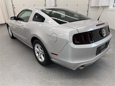 2014 Ford Mustang V6 - Photo 7 - Spring City, PA 19475