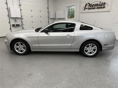 2014 Ford Mustang V6 - Photo 8 - Spring City, PA 19475