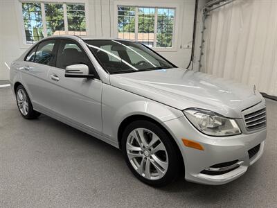 2013 Mercedes-Benz C 300 Luxury 4MATIC - Photo 3 - Spring City, PA 19475