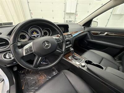 2013 Mercedes-Benz C 300 Luxury 4MATIC - Photo 10 - Spring City, PA 19475