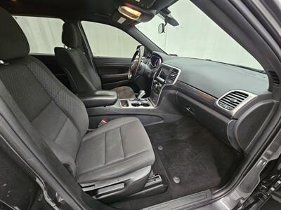 2019 Jeep Grand Cherokee Laredo E   - Photo 13 - Spring City, PA 19475