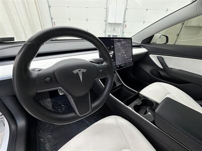 2019 Tesla Model 3 Long Range   - Photo 10 - Spring City, PA 19475
