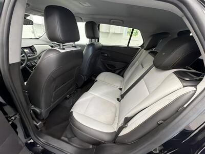 2020 Chevrolet Trax LT   - Photo 12 - Spring City, PA 19475