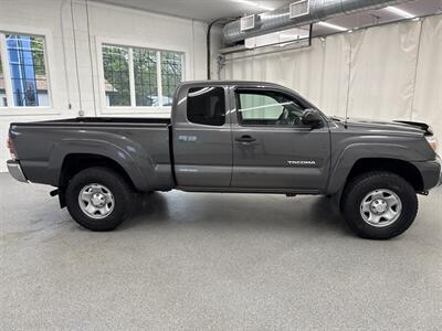 2013 Toyota Tacoma - Photo 3 - Spring City, PA 19475