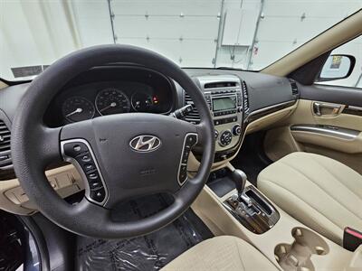 2012 Hyundai SANTA FE GLS   - Photo 11 - Spring City, PA 19475