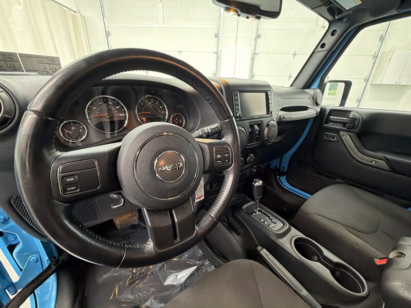 2018 Jeep Wrangler JK Unlimited Sport S 10