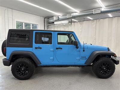 2018 Jeep Wrangler JK Unlimited Sport S - Photo 4 - Spring City, PA 19475