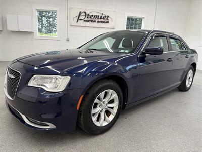 2015 Chrysler 300 Series Limited Sedan