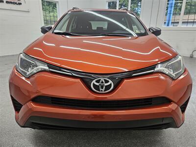 2016 Toyota RAV4 LE   - Photo 2 - Spring City, PA 19475