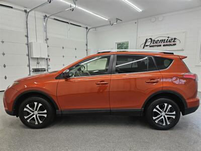 2016 Toyota RAV4 LE   - Photo 7 - Spring City, PA 19475