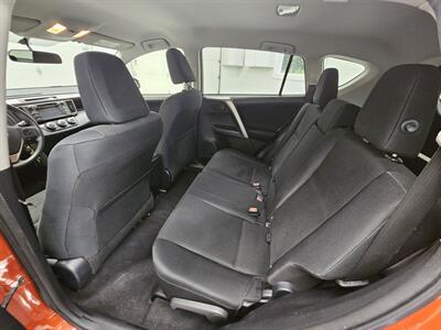 2016 Toyota RAV4 LE   - Photo 12 - Spring City, PA 19475