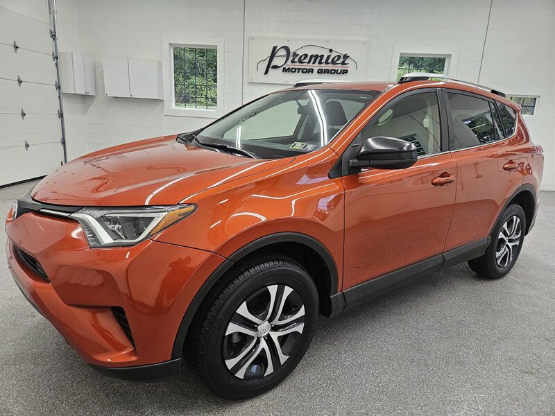 2016 Toyota RAV4 LE - Photo 1 - Spring City, PA 19475