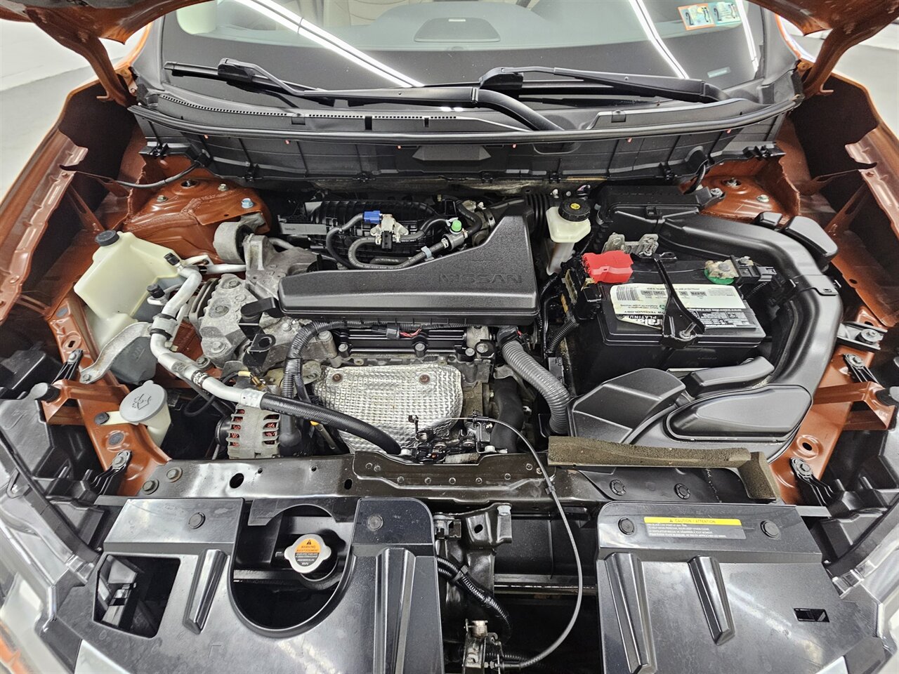 2017 Nissan Rogue SV   - Photo 8 - Spring City, PA 19475