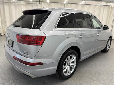 2017 Audi Q7 3.0T quattro Premium - Photo 5 - Spring City, PA 19475