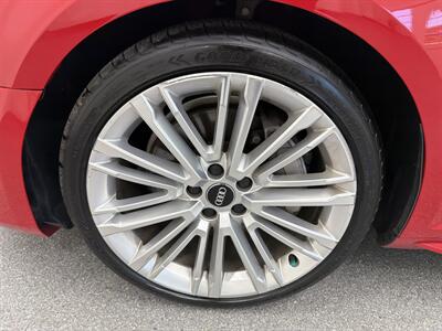 2017 Audi A4 2.0T quattro Premium - Photo 16 - Spring City, PA 19475