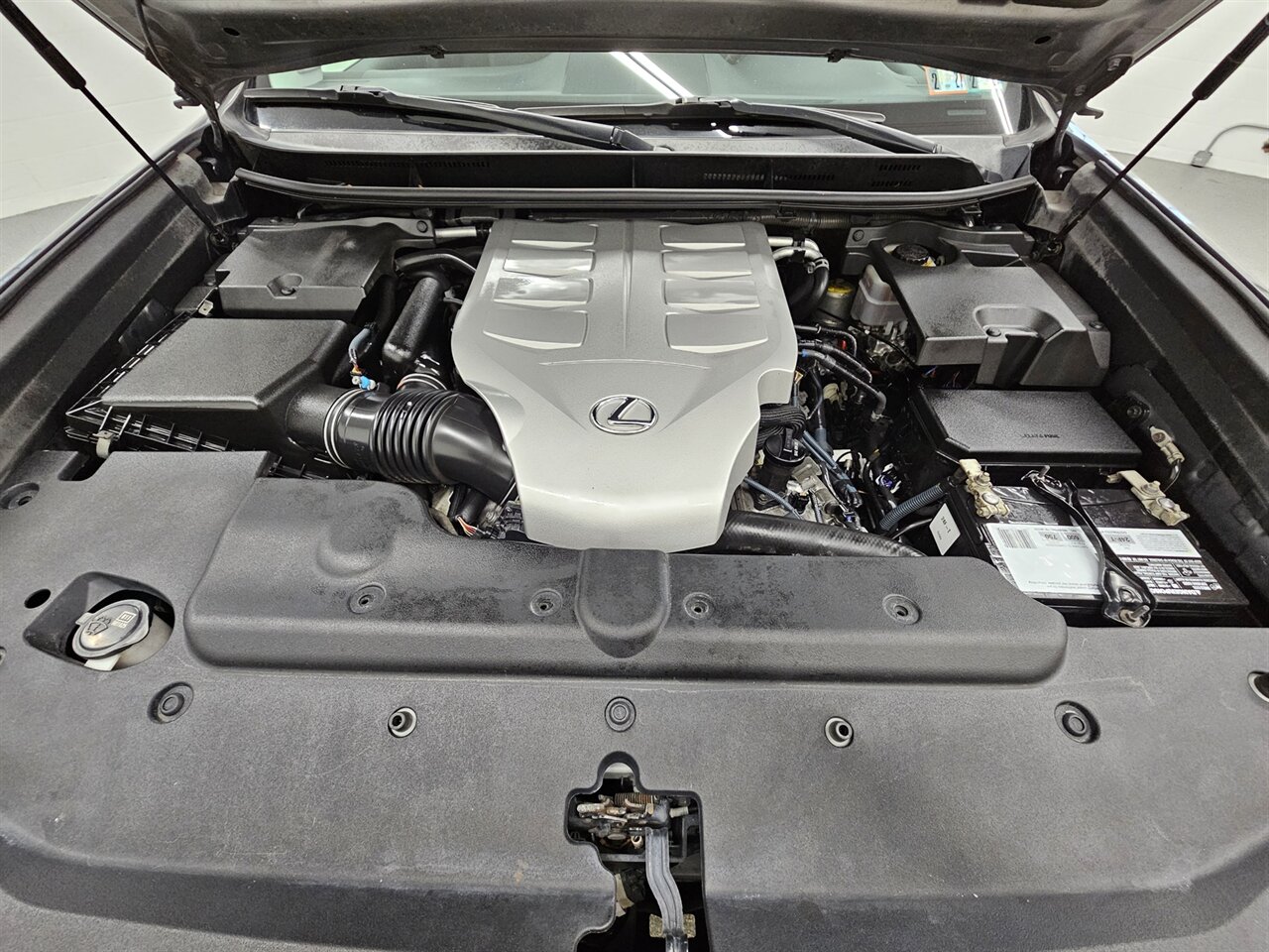 2015 Lexus GX 460  460 - Photo 8 - Spring City, PA 19475