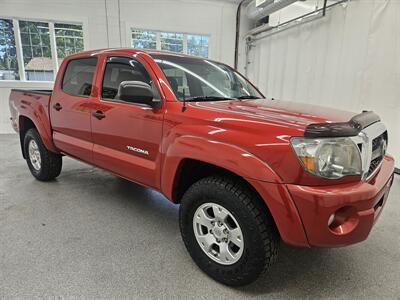 2011 Toyota Tacoma V6   - Photo 3 - Spring City, PA 19475
